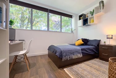 1 bed studio, 170 Armada Way, City Centre, Plymouth, PL11LB - Image 3